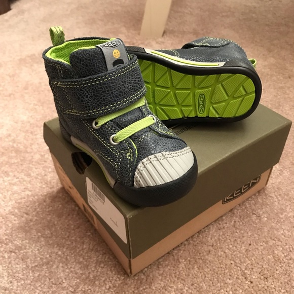 Keen Other - NIB $55 Keen High Top Sneaker, Size 5